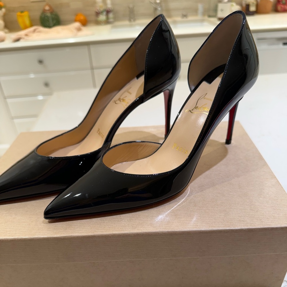 Christian Louboutin Iriza 85 Black Patent Pumps 37.5 Red Sole Heels - Picture 2 of 12